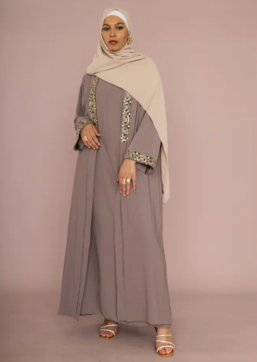 Layla silkesabaya